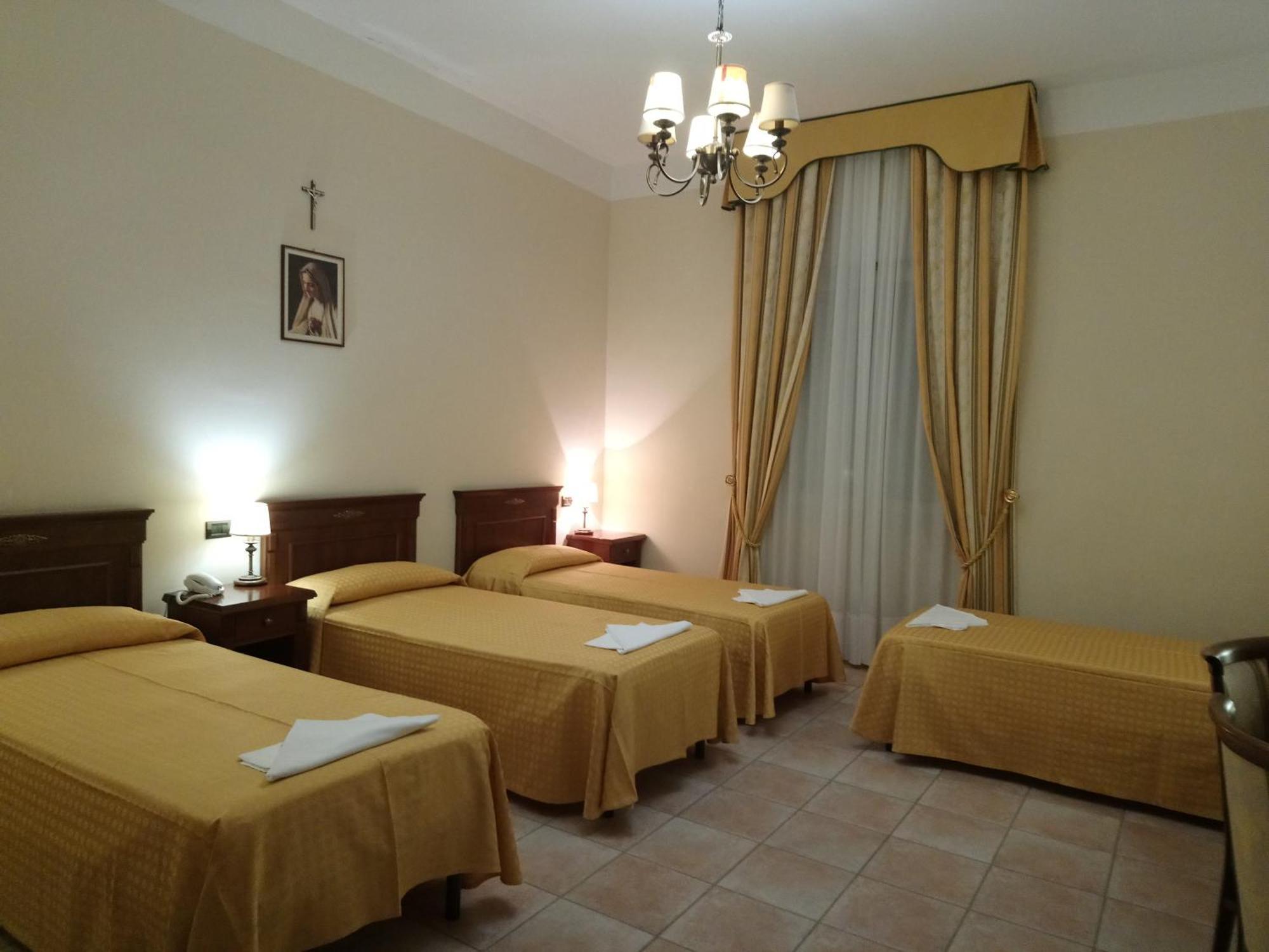 Hotel casapaceebene San Giovanni Rotondo Exterior foto