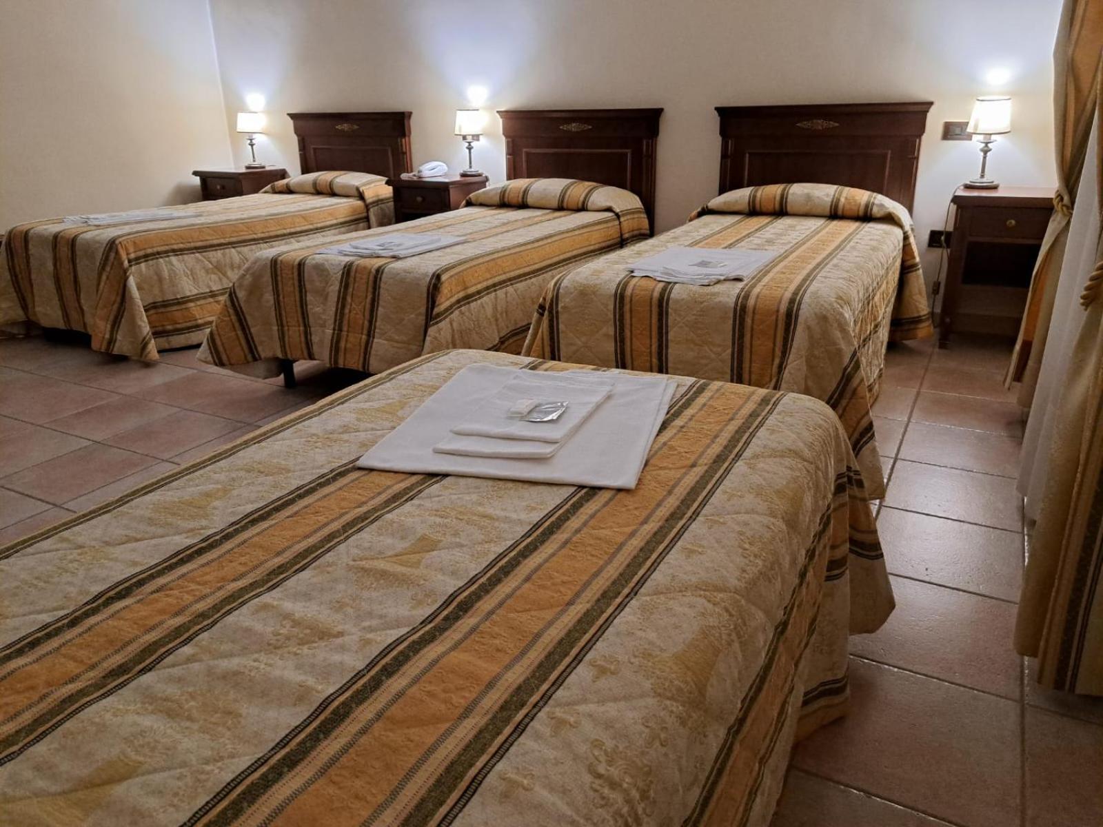 Hotel casapaceebene San Giovanni Rotondo Exterior foto